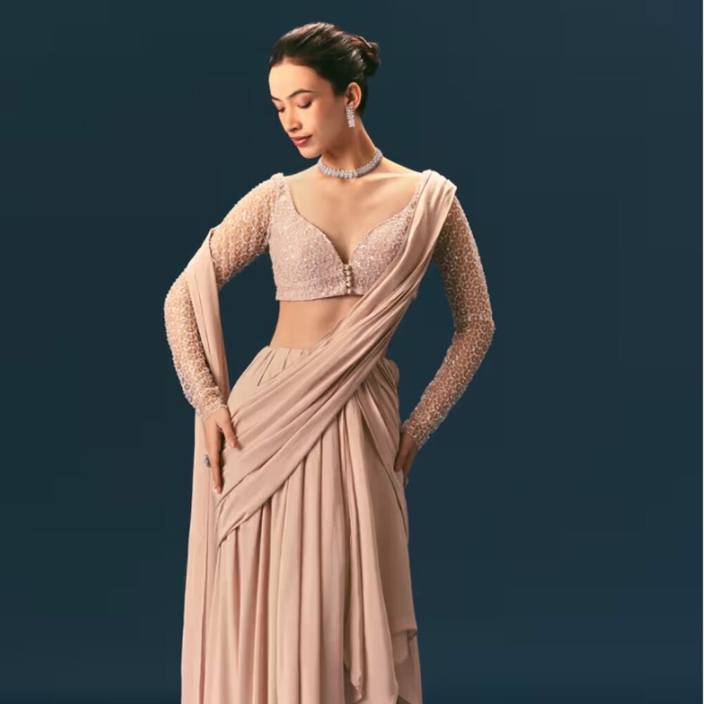 🌸 Pink Embroidered Pre-Draped Saree Set – KALKI Fashion, Size S, Worn once, Per